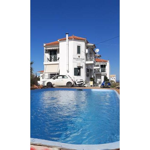 Koukounari Apartments