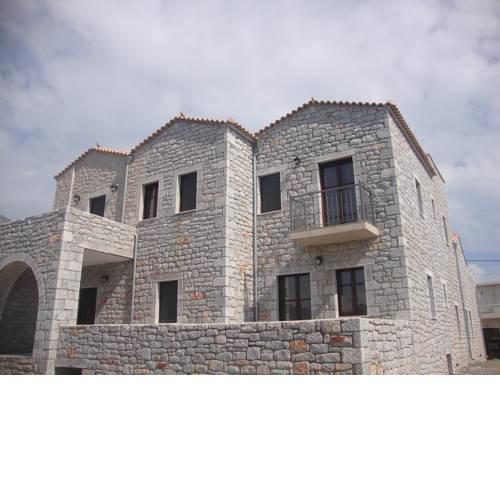 Koukouri Suites