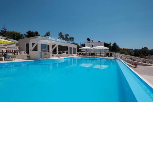 Kouros Apartments & Studios