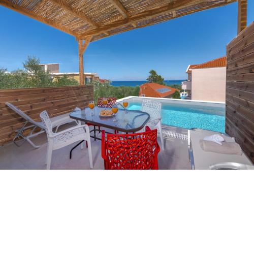 Kozanos Suites with Private Pool