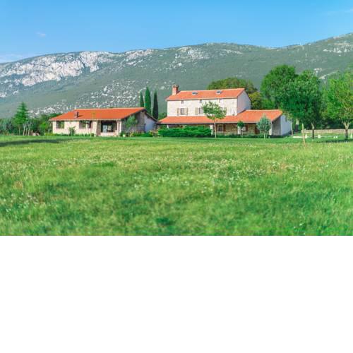 Kozljak Villa Sleeps 6 Pool WiFi