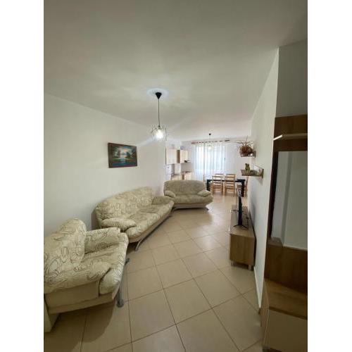 Kristi home 2