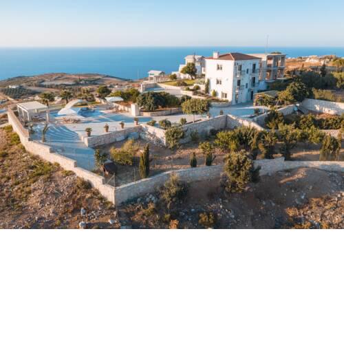 Ksirokampos Villa Sleeps 10 with Pool and Air Con