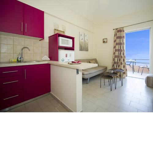 Kyparissouli Apartments