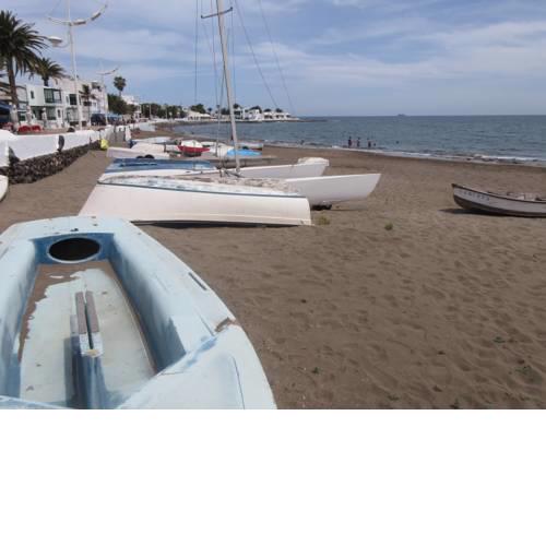 La Barquita by the Beach