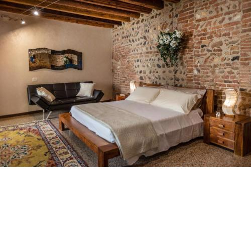 La Bella Verona Ugolini