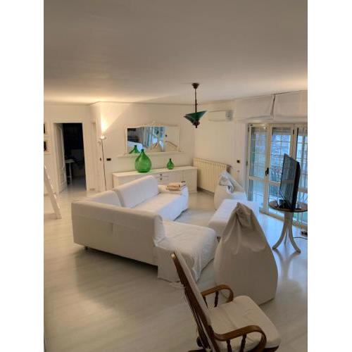 La Casa Di Belmonte ESCLUSIVO APPARTAMENTO IN MONTAGNA