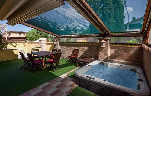 LA CASA DI LAURA