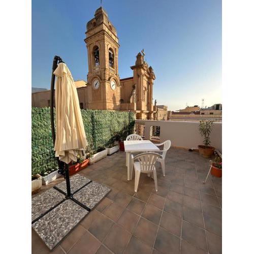LA CASA IN PIAZZA
