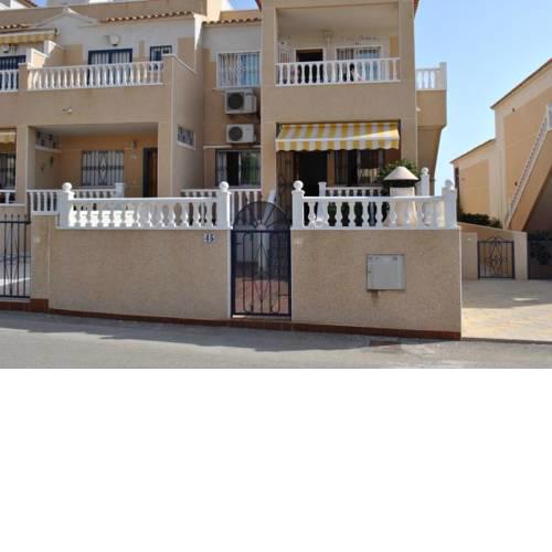 La Cinuelica R2, Ground Floor Apartment with Comm Pool L167