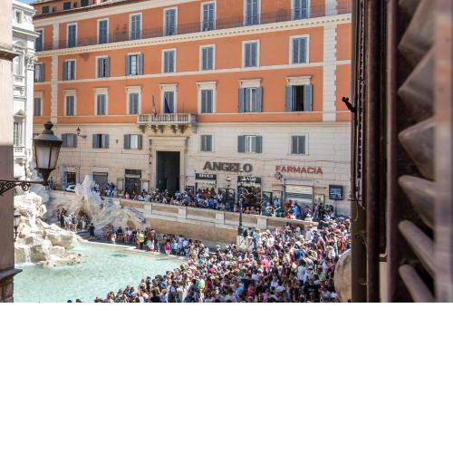 La Finestra su Fontana di Trevi - Charming View