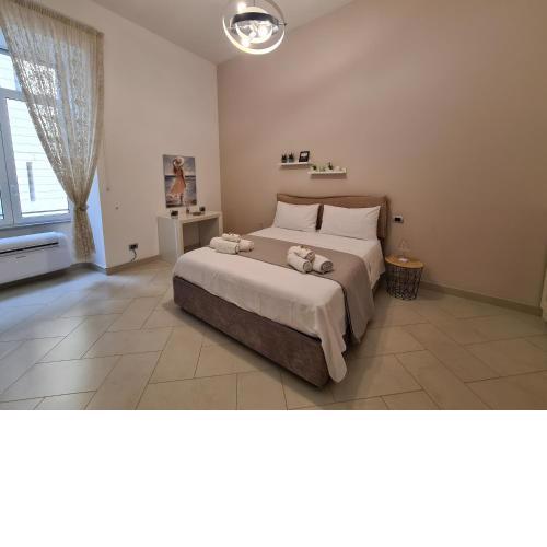 LA GIOIOSA NAPLES INN