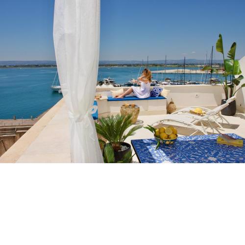 La Gorgone Ortigia Suites