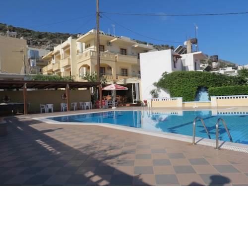 La Luna Apartments