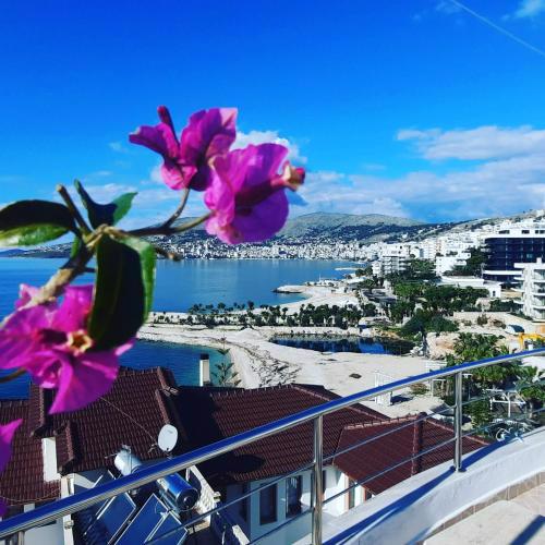 La Mer Hotel