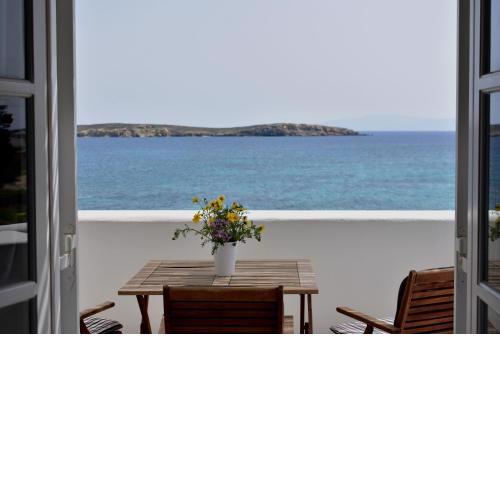 La Mer Seaside Apartments