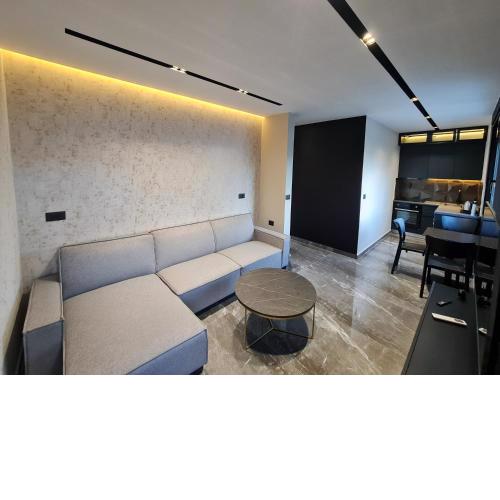 La Mirage Apartment 02