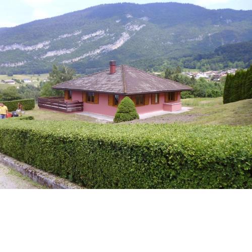 La Mosa - Villa ai Prati di Cavedago, nel comprensorio del parco Adamello-Brenta