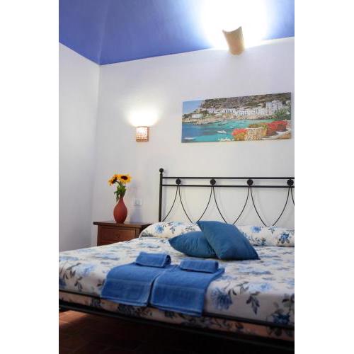 La Paranza Apartments