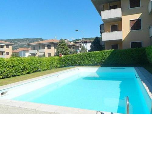 La Perla Apartments