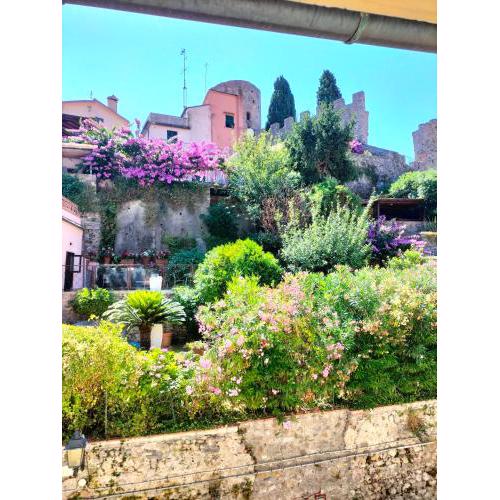 La terrazza di Ameglia alta