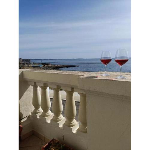 La Terrazza sull'Idrovolante-Symphonya Tourist Rentals