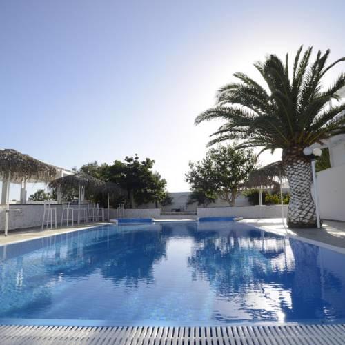 La Va Land Hotel