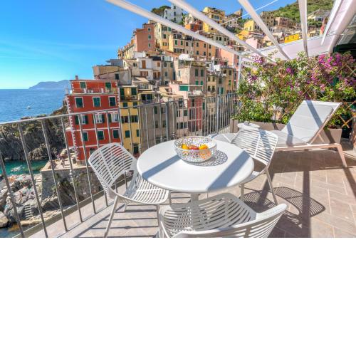 La Vista di Marina by The First
