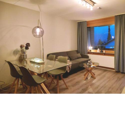 LAAX central holiday apartment with pool & sauna