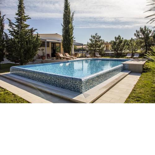 Labin Villa Sleeps 6 Pool Air Con WiFi