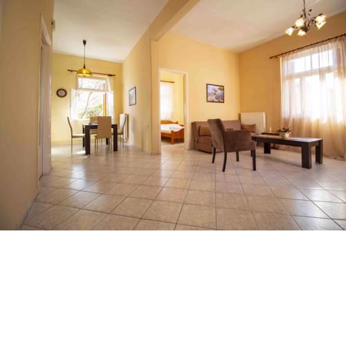 Laconian Collection # Afrodites House #