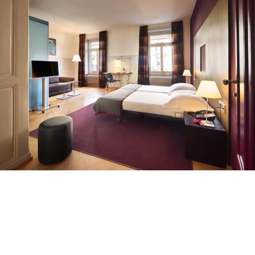LADYs FIRST Hotel