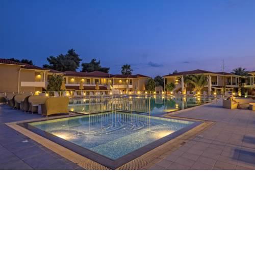 Lagomandra Beach Hotel