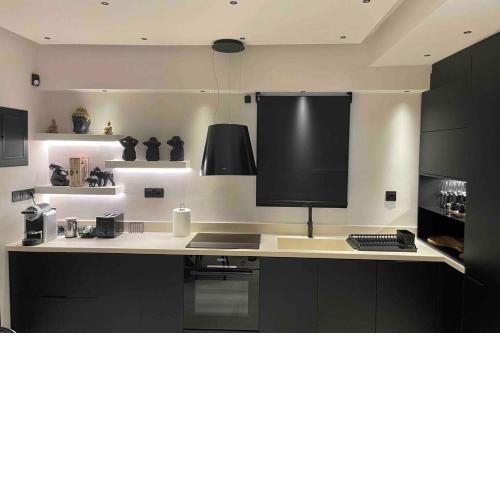 Lagonisi apartment by the sea