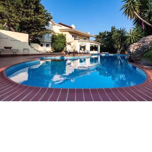 Lagonissi Luxury Villa