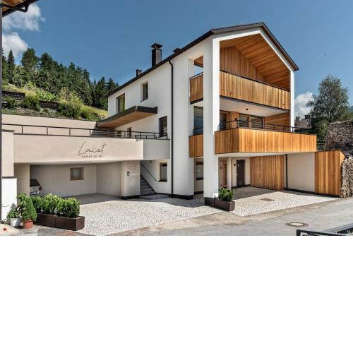 LAIET Chalet am See