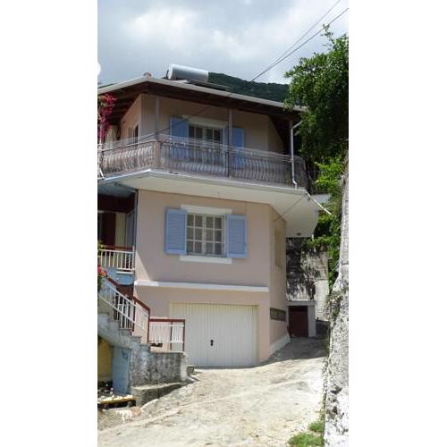 Lainaki Cottage House