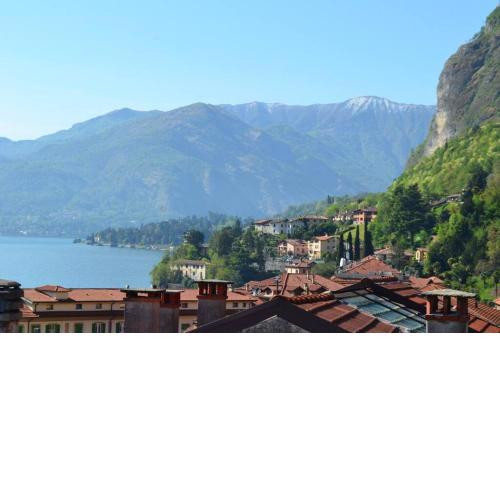 Lake Como, Beautiful Palazzo apartment, lake view