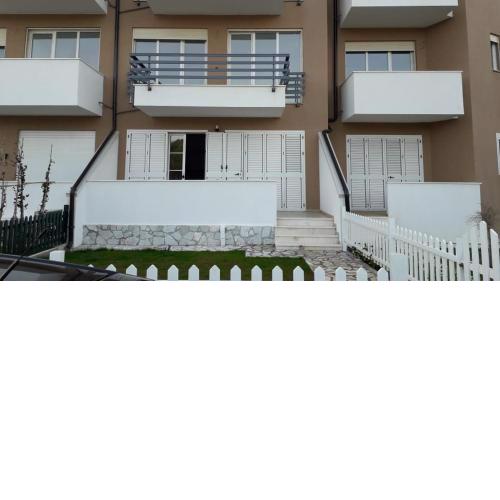 Lalzi Bay, Lura 3 apartament