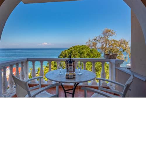 Lambros Beach Apartments