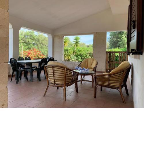 LaMia House by Holiday World