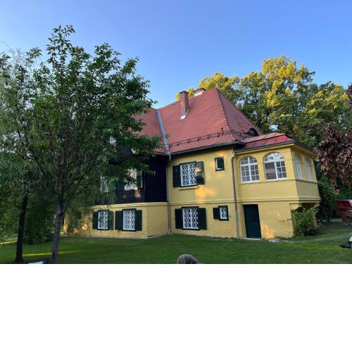 Landvilla im Park