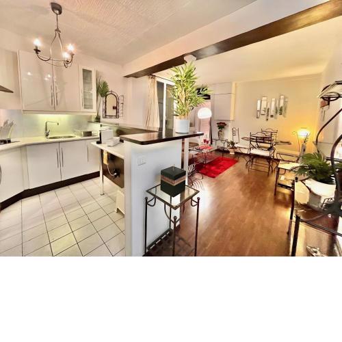 L'appartement d'Aladdin 2 ch Centre de Paris SOZEN