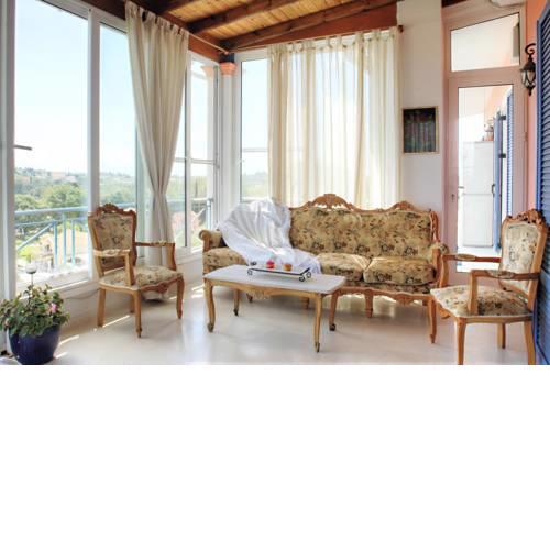 L'appartement de la riviere - by Corfuescapes