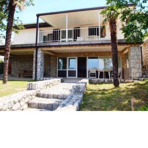 Large Apartment Omisalj 3623-5