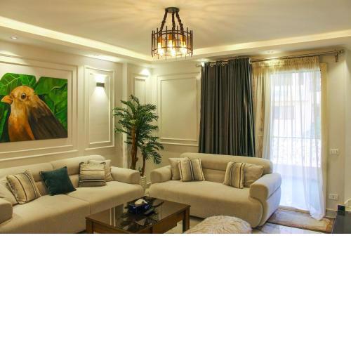 Large Stylish Apt In Sheraton Near Cairo Airport