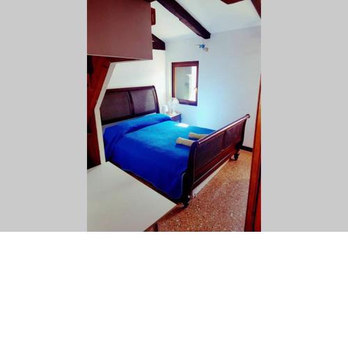 LARGE TOP 3 ROOMS FLAT CENTRAL RIALTO