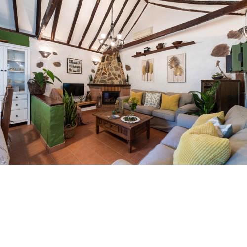 Las Casas de la Rueda - El Patio