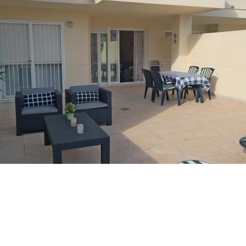 Las Marinas Grand Terrace