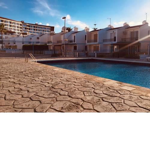 Latchi Sea and Harbour View Apartment